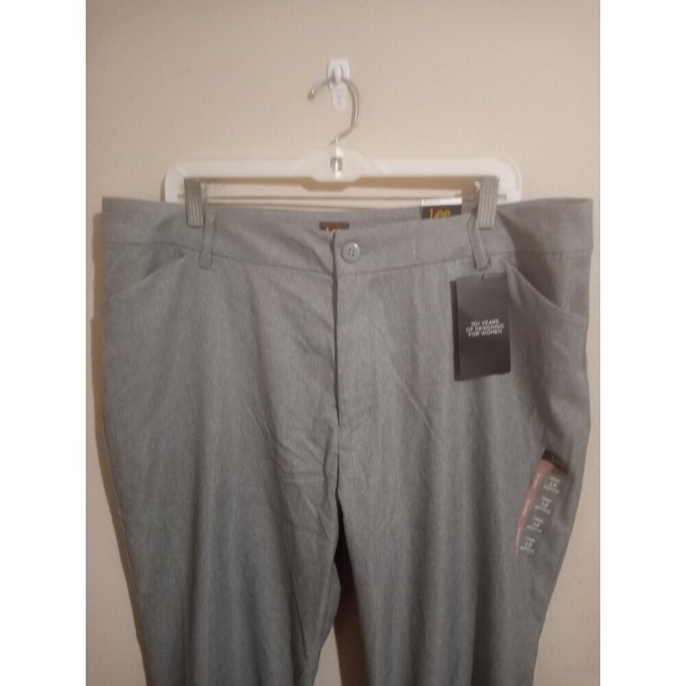 New Lee Women's Size 18 Gray Straight Leg Mid Rise Pants Wrinkle Free NWT - Picture 6 of 12